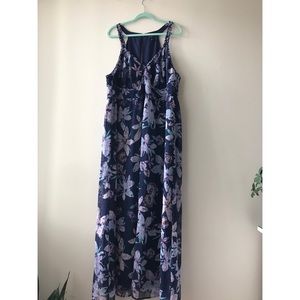Jessica Simpson maxi dress